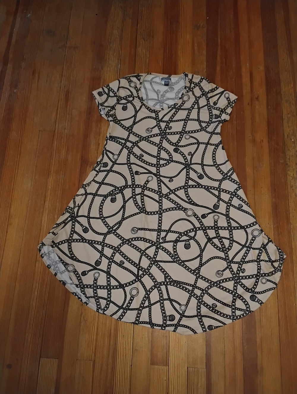 Beige Short-Sleeve Patterned Swing Dress
